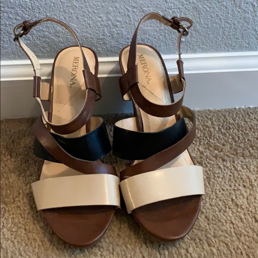 MERONA MULTIPLE STRAPPED SANDALS